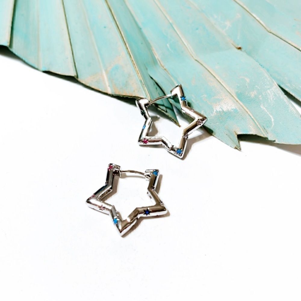 Silver star hoop earrings S120